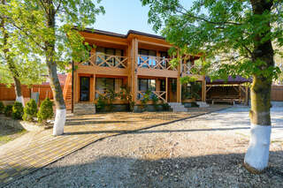 Гостиница Дубок Лермонтово Четырёхместный номер в деревянном коттедже-2