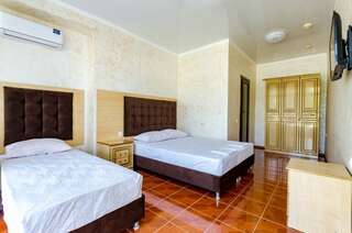 Гостиница Дубок Лермонтово Трехместный номер-2