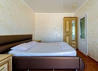 Гостиница Дубок Лермонтово Двухместный номер с 1 кроватью или 2 отдельными кроватями-6